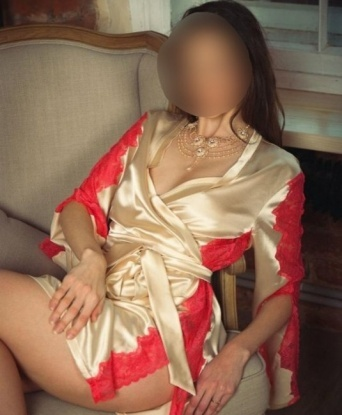 У меня прекрасные услуги, которые не оставят тебя равнодушным. 😏💋 Я знаю, как доставить удовольствие и наслаждение, и могу удовлетворить самые изысканные желания. Мои фото - самое лучшее доказательство моей красоты и сексуальности. Живу в Москве, где всегда создаю атмосферу страсти и романтики. Предлагаю тебе попробовать что-то новое и незабываемое, воплотить в жизнь самые смелые фантазии. Возьми шанс насладиться великолепием, которое я могу тебе предложить! 💞💫 Марина